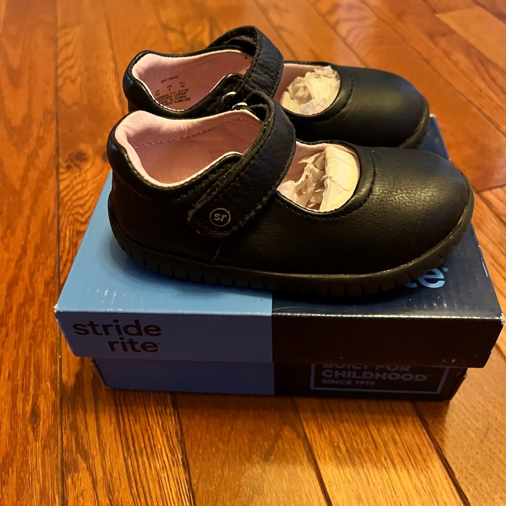 Stride Rite (Mary Jane’s) - Picture 2 of 8